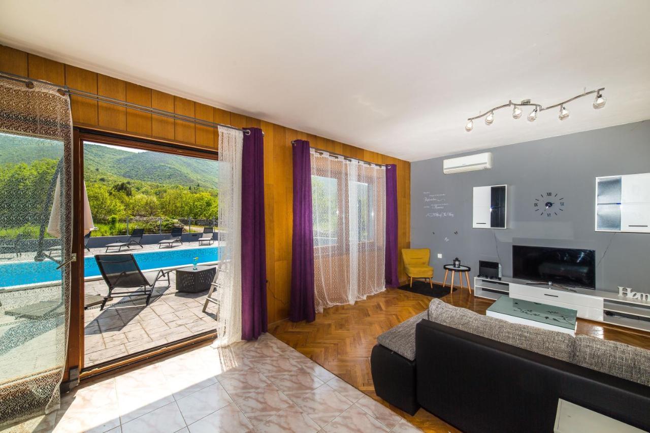 Holiday Home Villa Marija Radosic  Eksteriør bilde