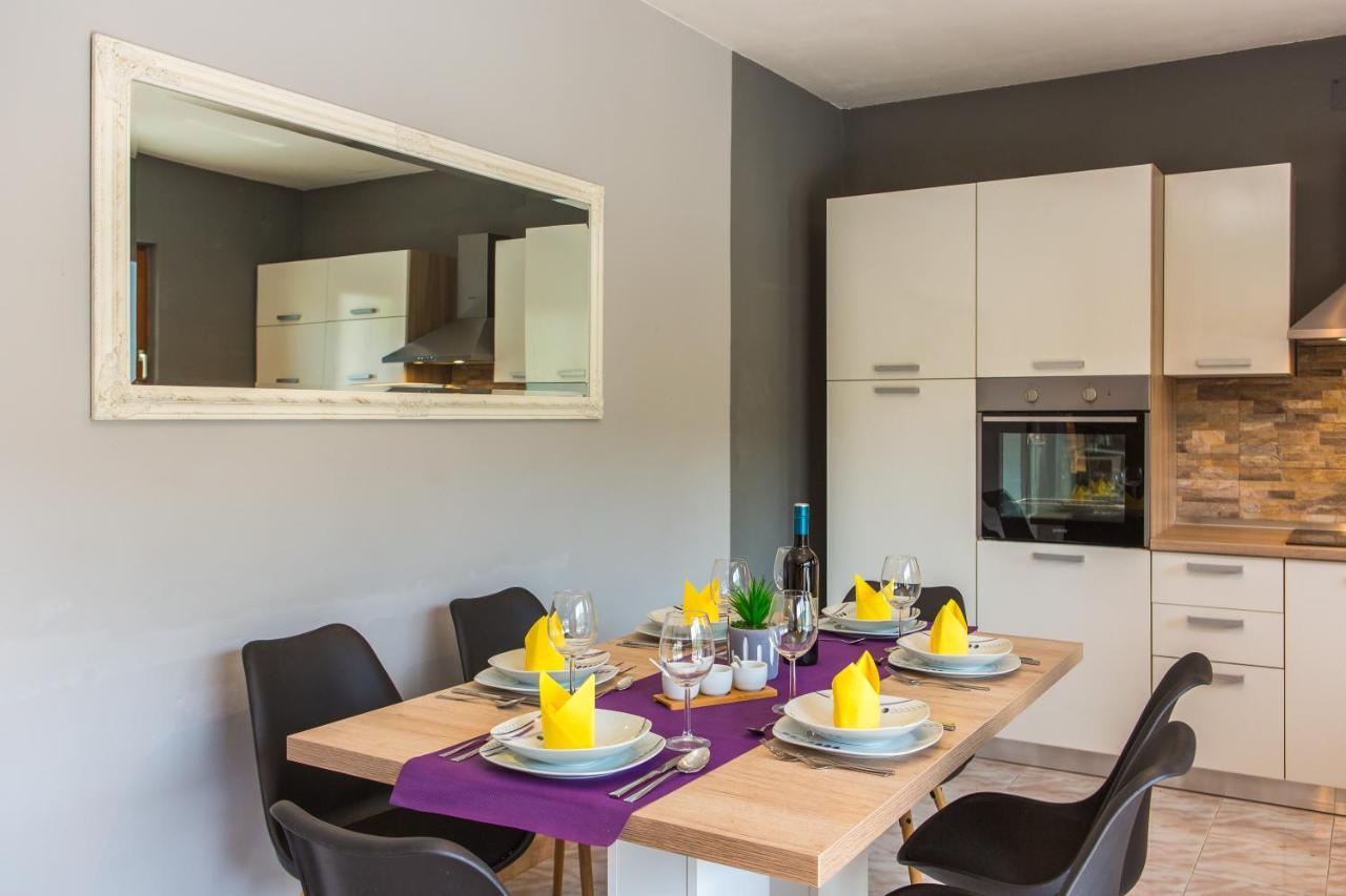 Holiday Home Villa Marija Radosic  Eksteriør bilde