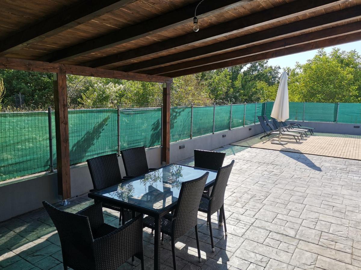Holiday Home Villa Marija Radosic  Eksteriør bilde
